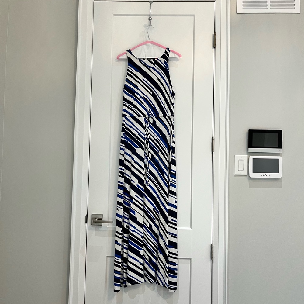 RW&CO Maxi Dress | Long Sleeveless Blue and White Dress